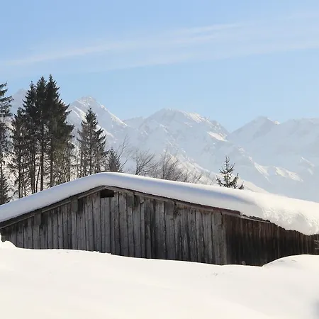 Апартаменты Hislar's Hues