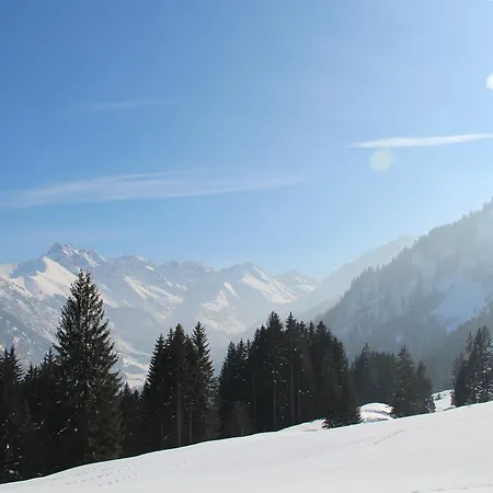 Апартаменты Hislar's Hues *