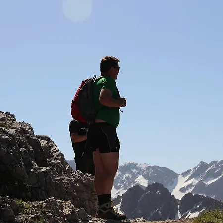 Апартаменты Hislar's Hues