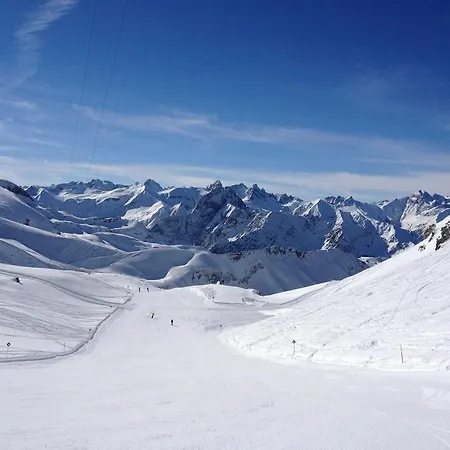 Apartman Hislar's Hues *